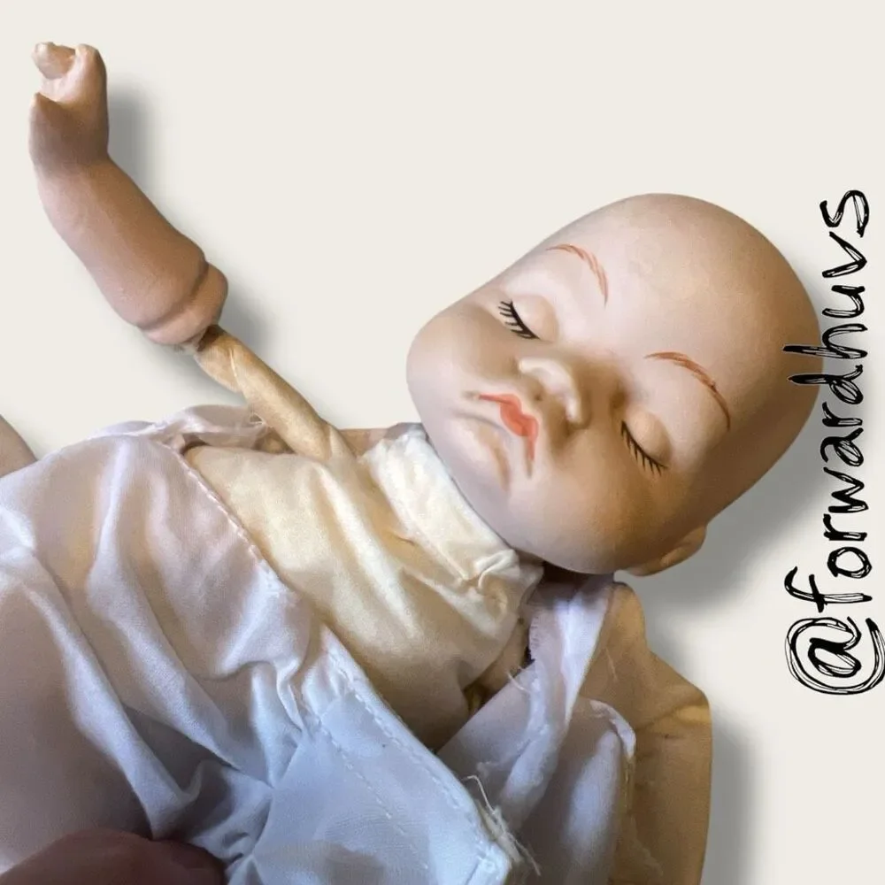 Wind-Up Musical Porcelain Doll – Moving Head & Arms - UNKNOWN AGE